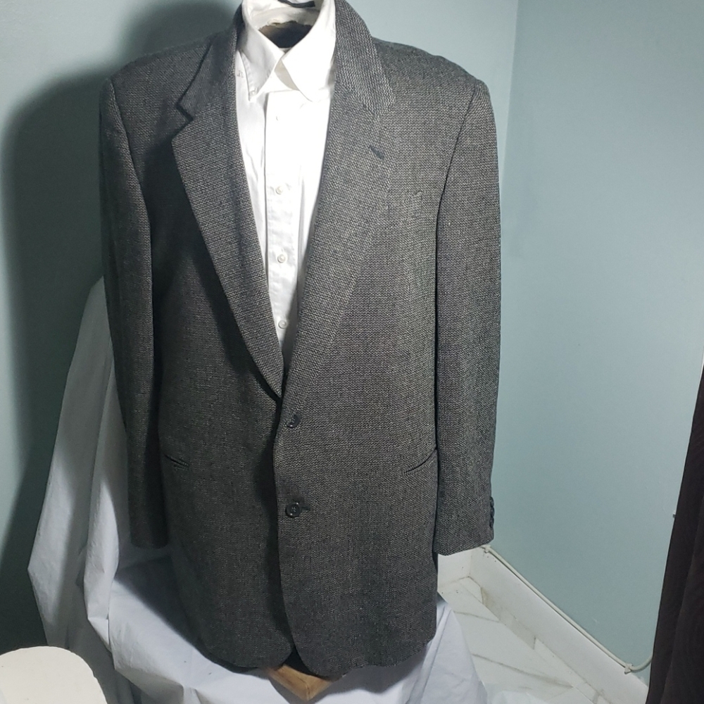 Donna Karan Black & White 2 Button Blazer 46R